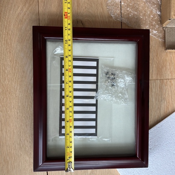 Shadow box display frame - Picture 8 of 15